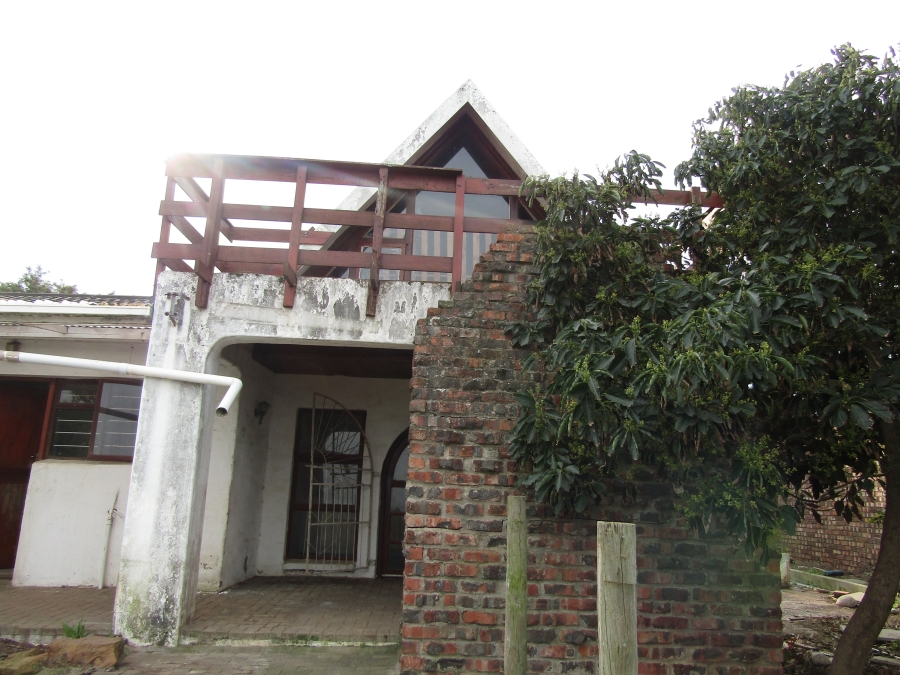 4 Bedroom Property for Sale in Panorama Eastern Cape